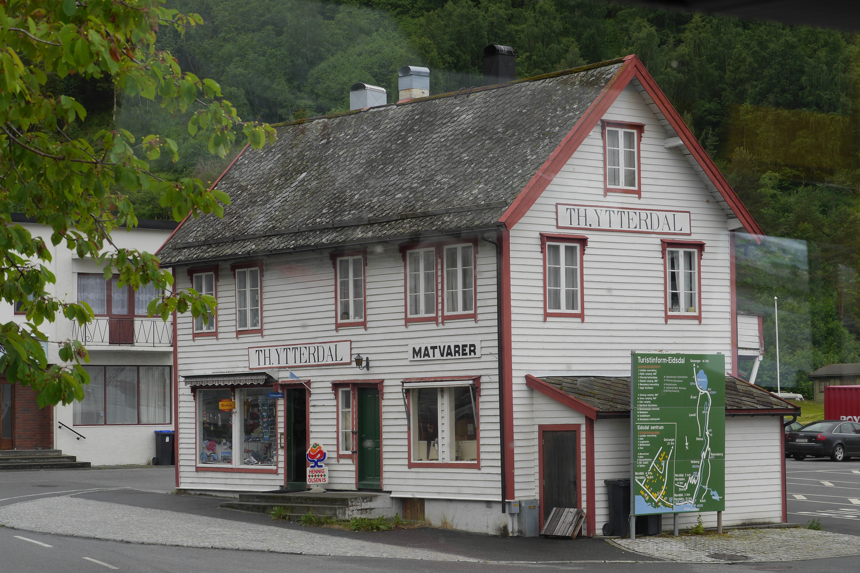 Busausflug Geiranger mit Trollstigen
